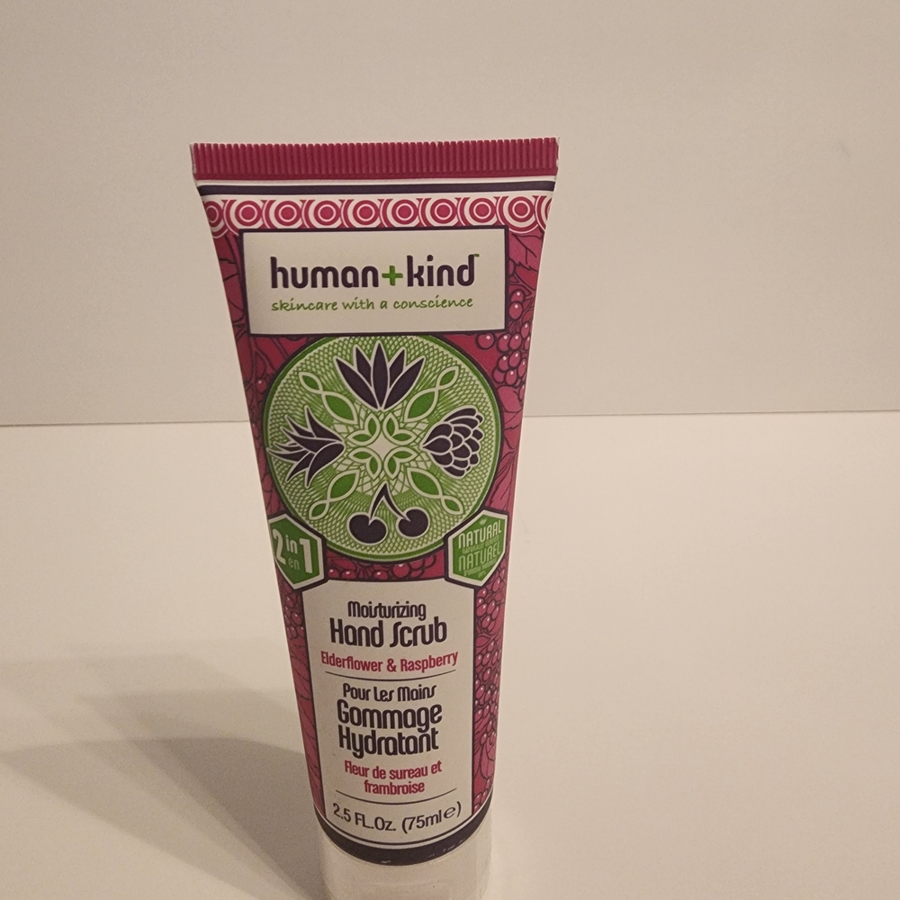 Humankind Hand Scrub with Raspberry and Elderflower - Picture 6 of 6